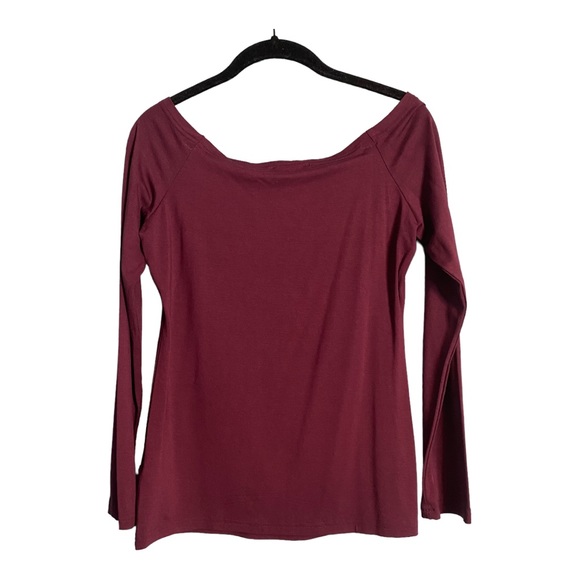 She & Sky Off-The-Shoulder Knit Top - Size M, Plum - Picture 3 of 6